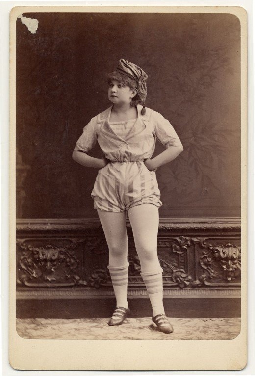 Playboy merginos... 1890-aisiais