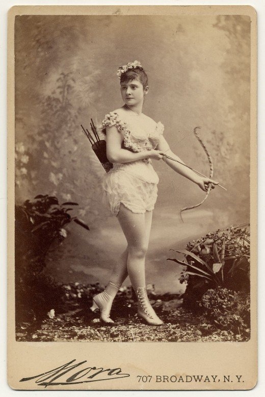 Playboy merginos... 1890-aisiais
